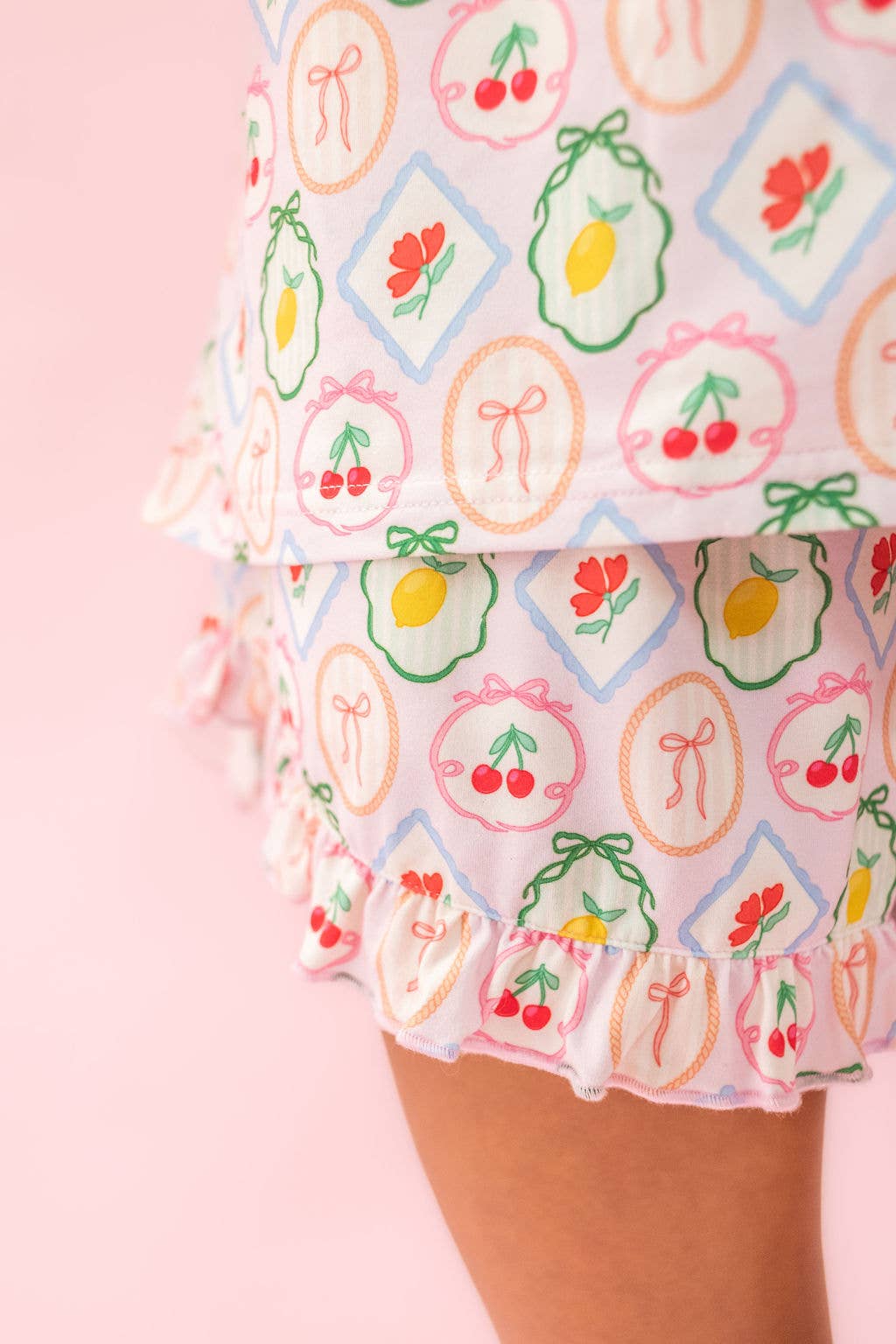 Fruit Cocktail Ruffle Hem Shorts Pajama Set: L